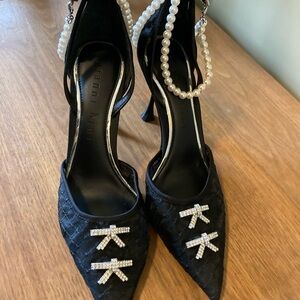 Gianni Bini Pearl Ankle Pumps